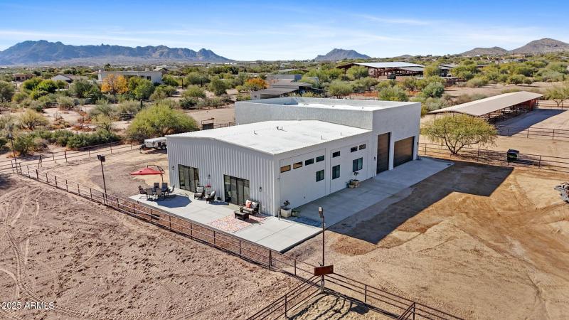 2-web-or-mls-14537-e-windstone-trail