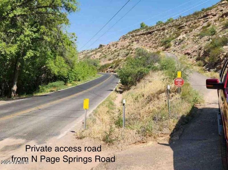07 - 13xx N Page Spring Road - Private a