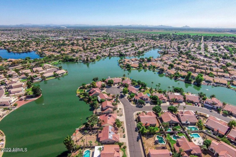 Garden Lakes Lake photo