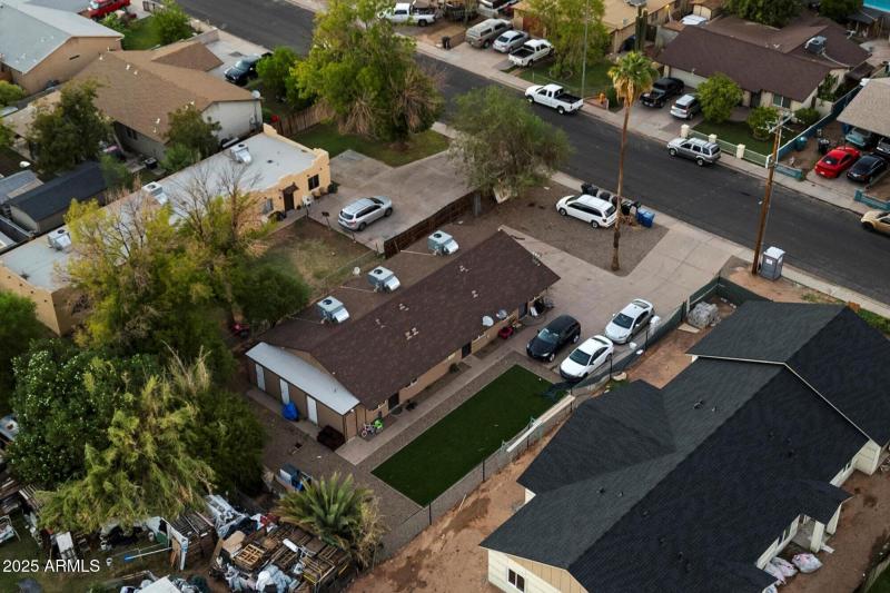 convenient access to the freeway!