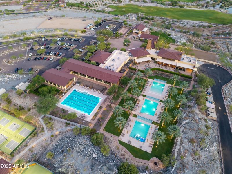 DJI_20251002182511_0290_D