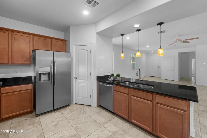 7577-S-Towel-Creek-Dr-11