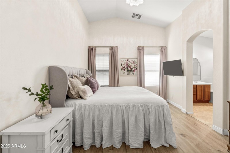 Primary Suite to Bath