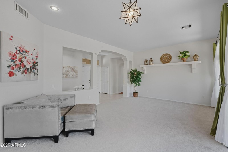 12-web-or-mls-Silver-12