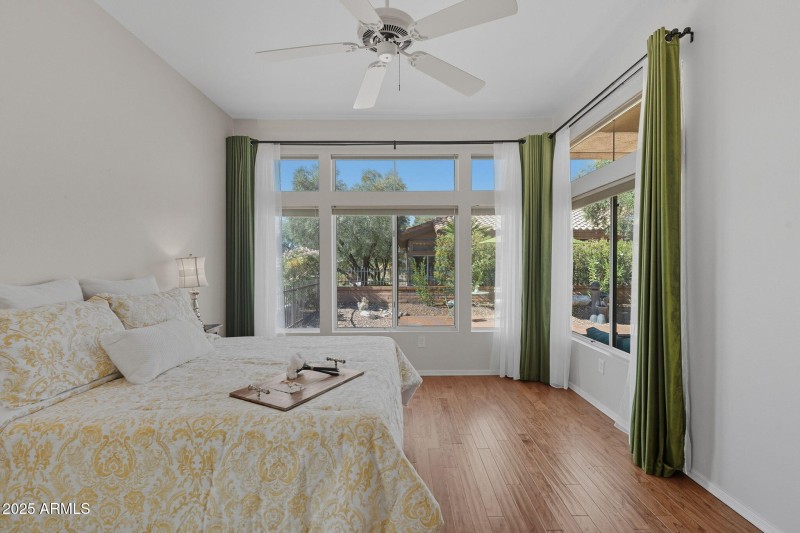 33-web-or-mls-Silver-33