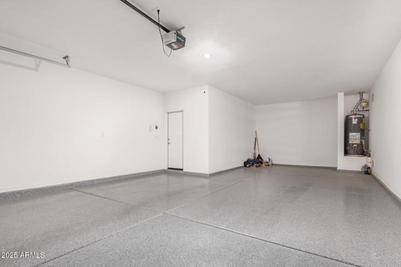 Tandem Garage w/epoxy