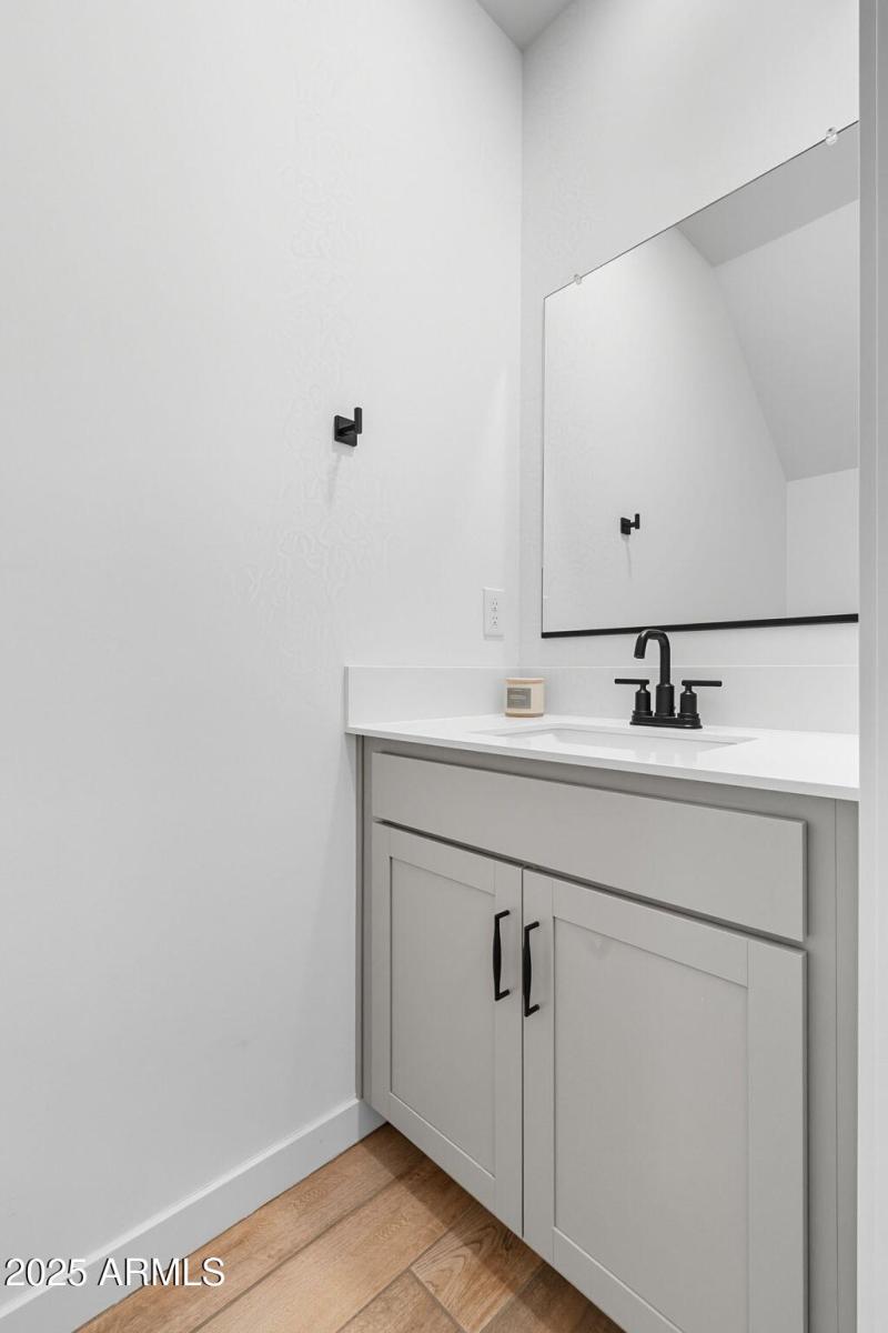 20-web-or-mls-Red-20