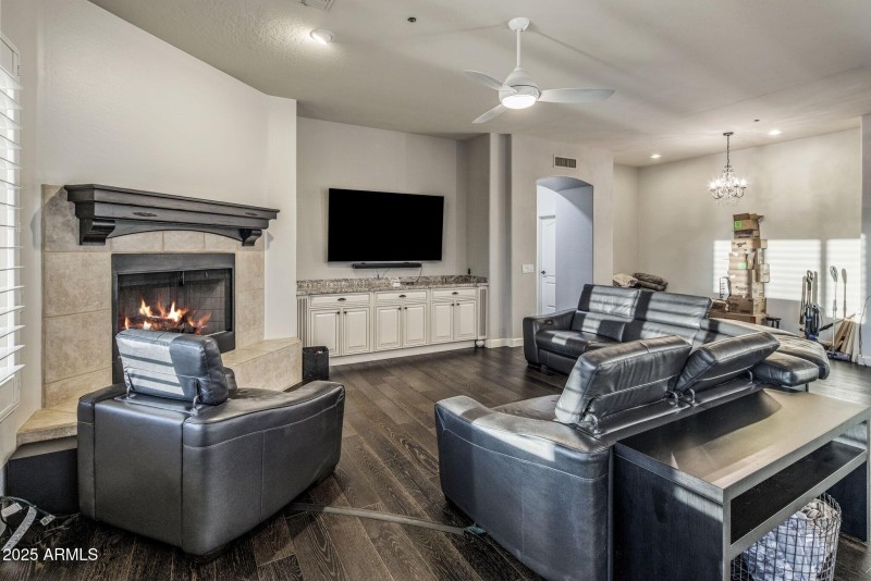 022_FamilyGreat Room 2