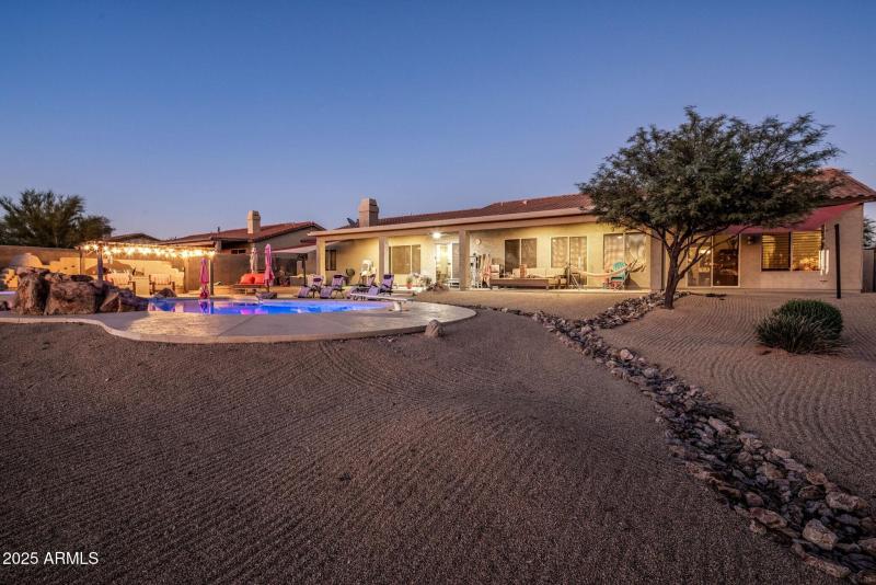 005_Back of the home 2