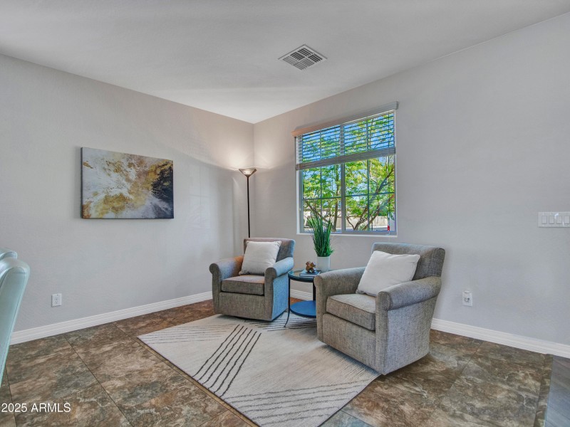 03-Living-Dining-room-(5)