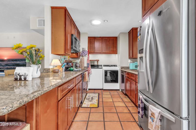 10434 E Albany St-17