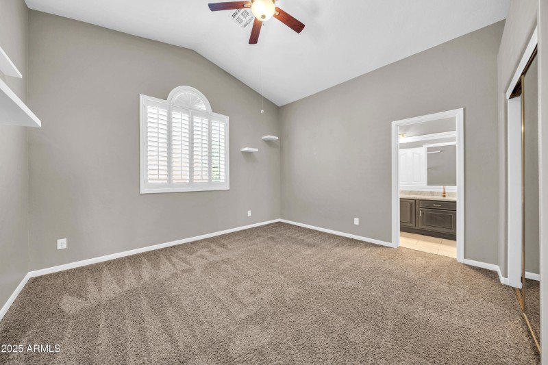 5417 E Anderson Dr-35