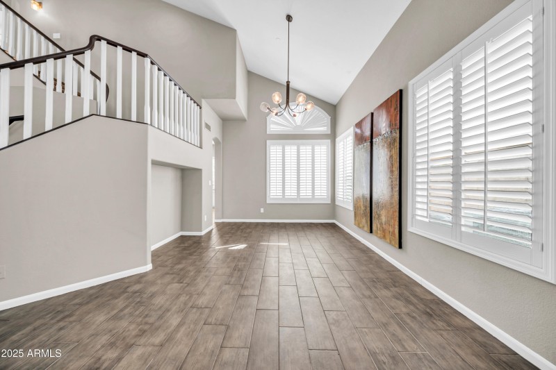 5417 E Anderson Dr-12