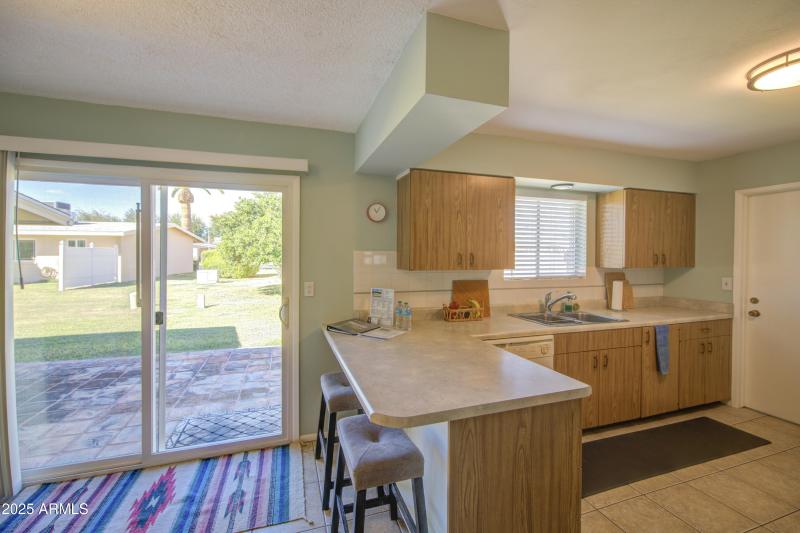 Kitchen 2