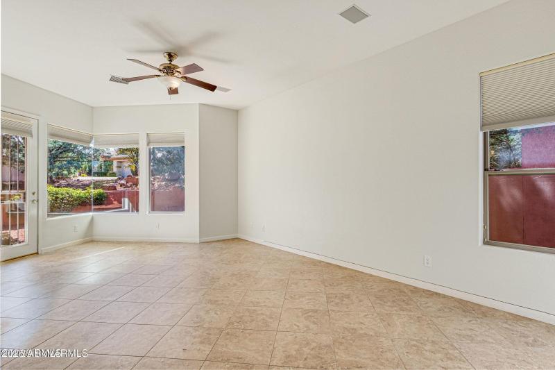 20250326190104488146000000-o