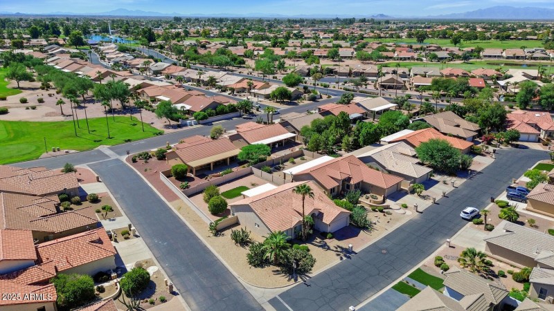 10023 E Arrowvale Dr-large-026-006-10023