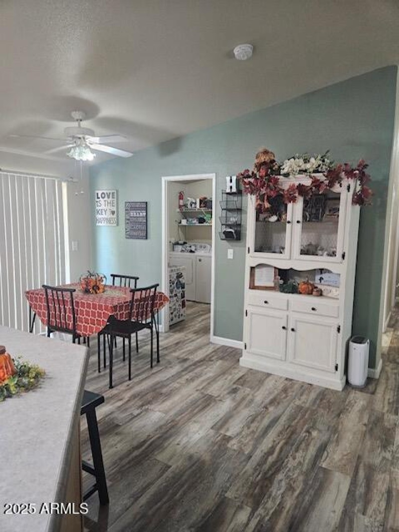 Dinning area/Kitchen
