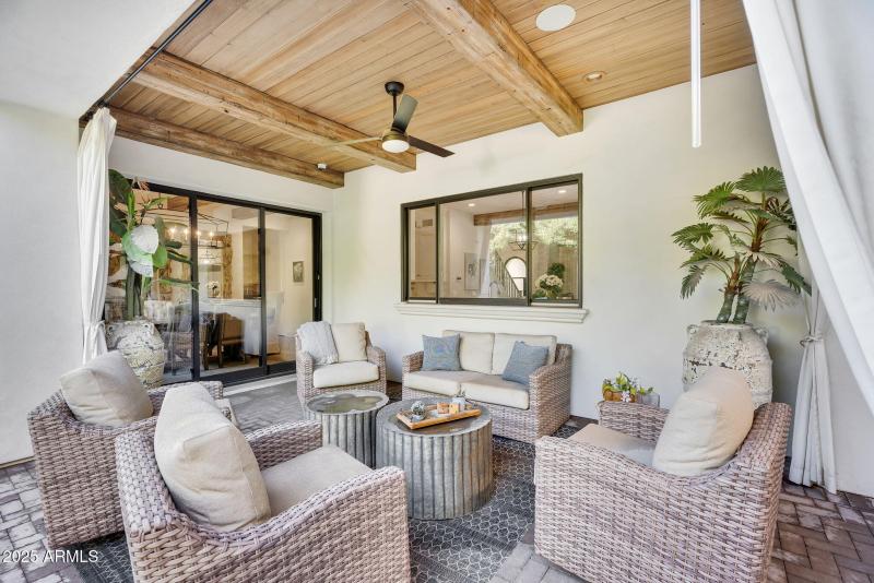 78-web-or-mls-North 39th-70