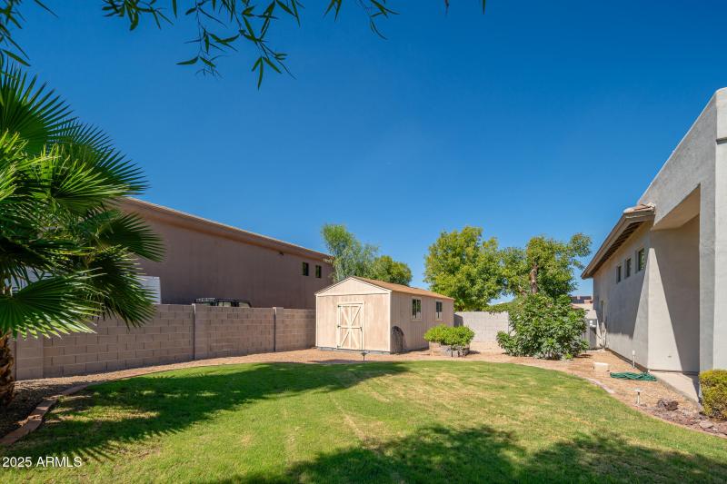 20250930_6439-W-Willow-Ave_44