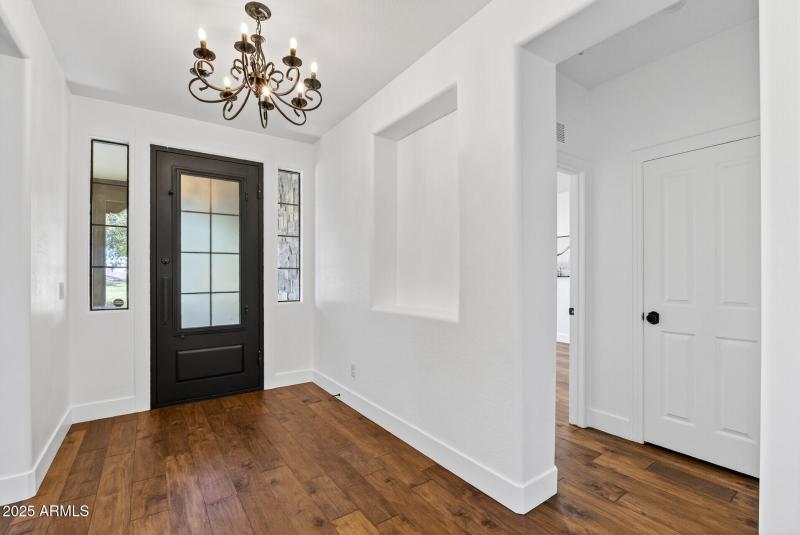 10_3428_N_Park_St10_mls