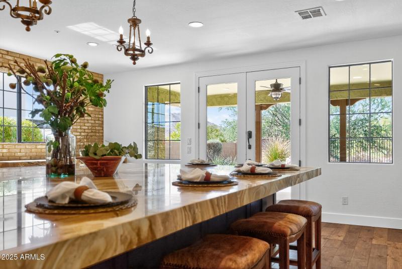 33_3428_N_Park_St33_mls