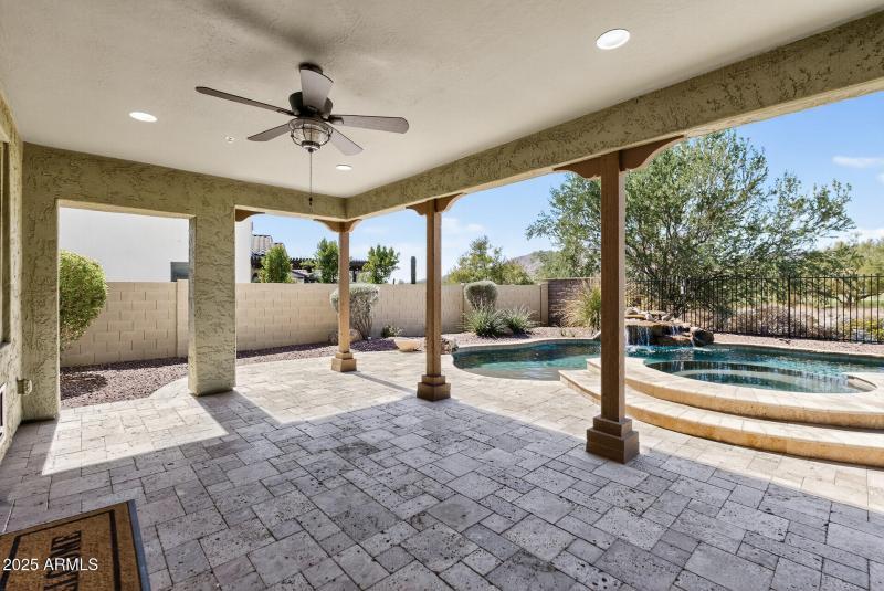 96_3428_N_Park_St96_mls