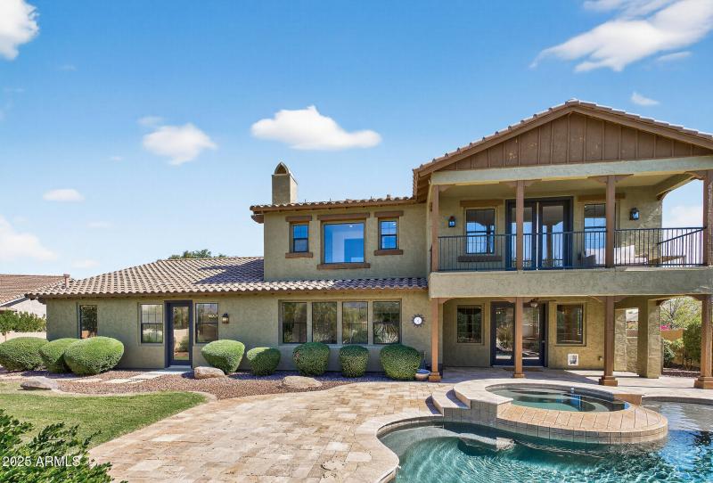 101_3428_N_Park_St101_mls