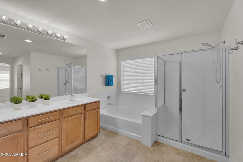 28-web-or-mls-Andre-31