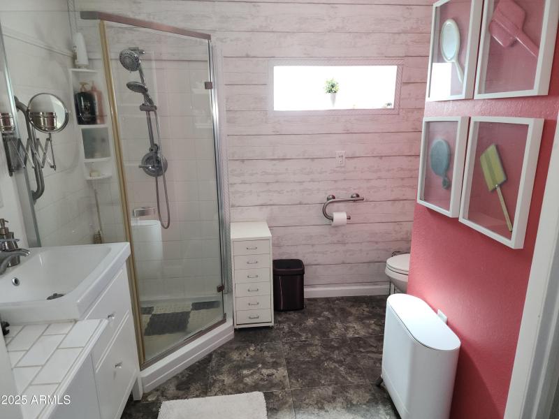 44. Master Bath looking South