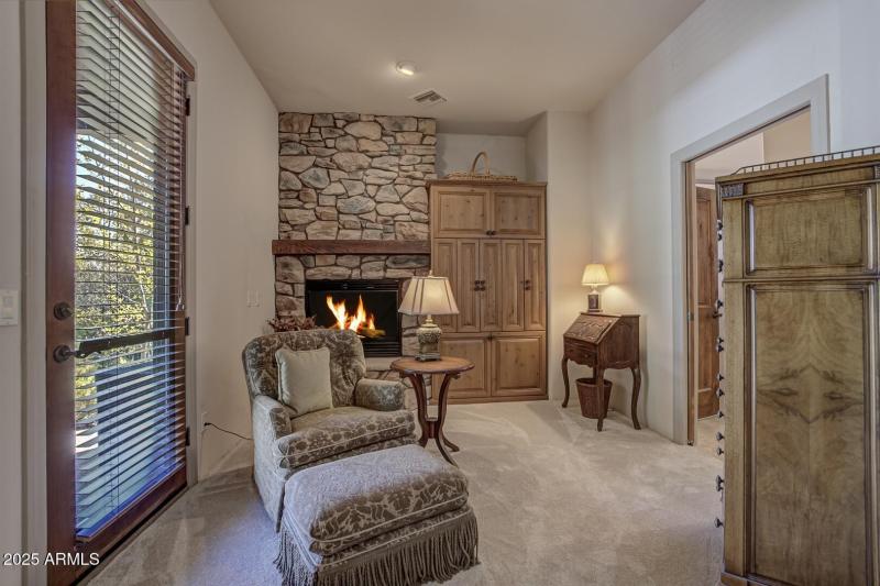 Master bedroom sitting room