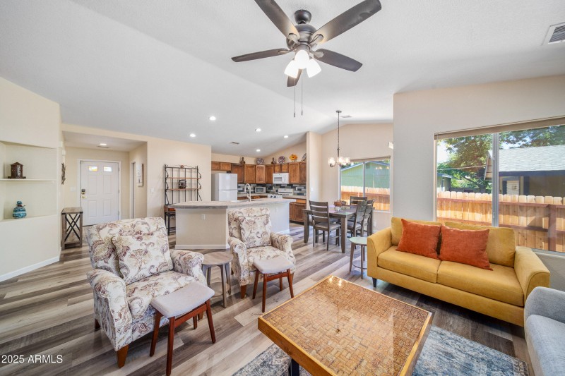 819 N 5th St-819 N 5th St-WDS_0042