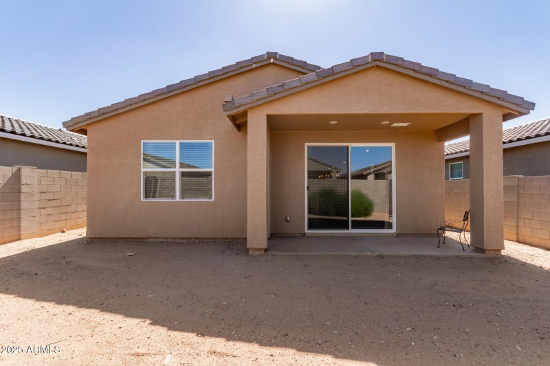 36 - Hayden Rose 3022