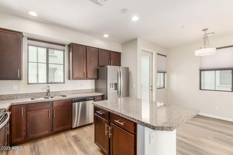 20230513053050137845000000-o