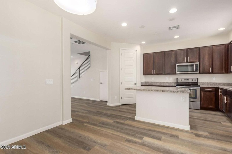 20230513053039713954000000-o