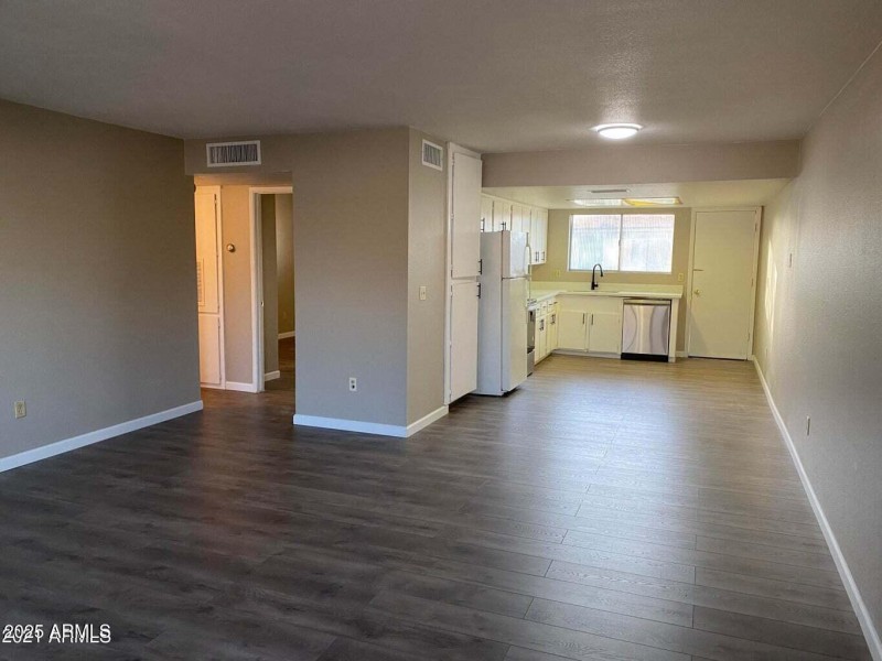 Kitchen Family Room