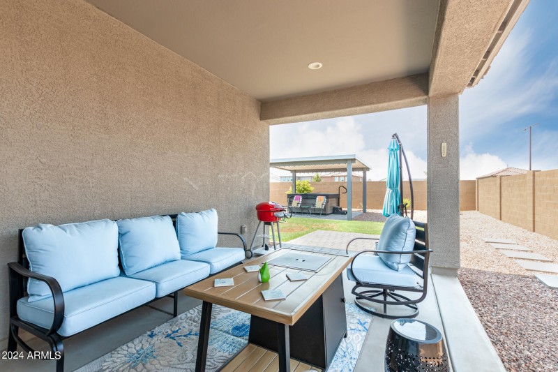 0042-42 - San Miguel