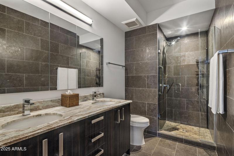 7120 E KIERLAND BLVD 703