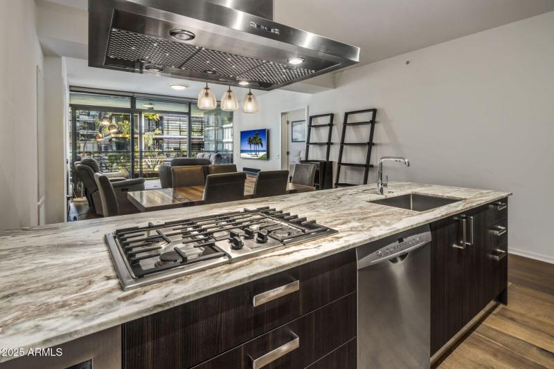 7120 E KIERLAND BLVD 703