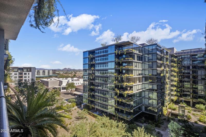 7120 E KIERLAND BLVD 703