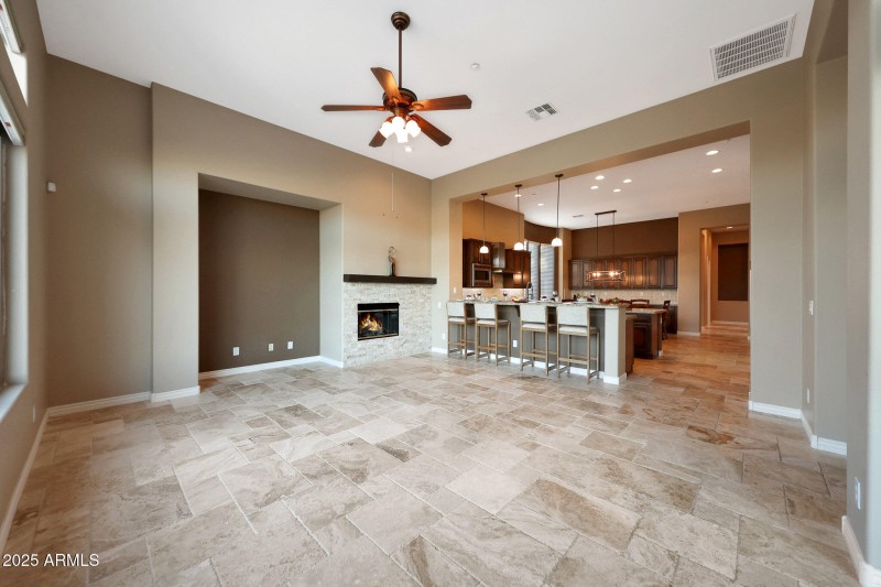 Open concept family room/kitchen
