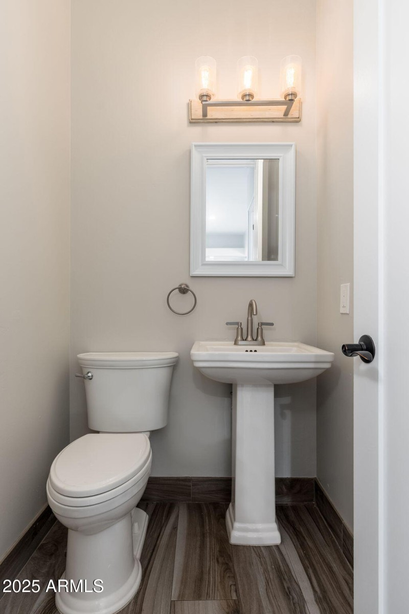 22807 S 179th St - 30