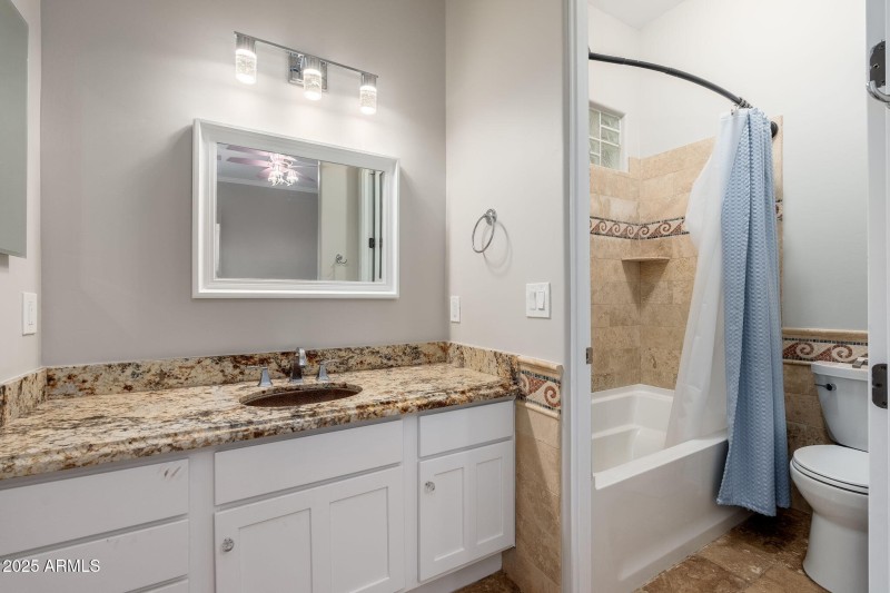 22807 S 179th St - 45