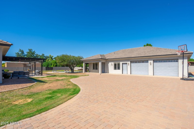 22807 S 179th St - 48