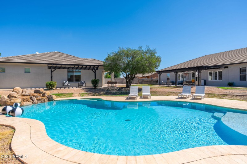 22807 S 179th St - 53