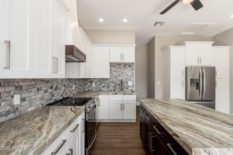 22807 S 179th St - 63