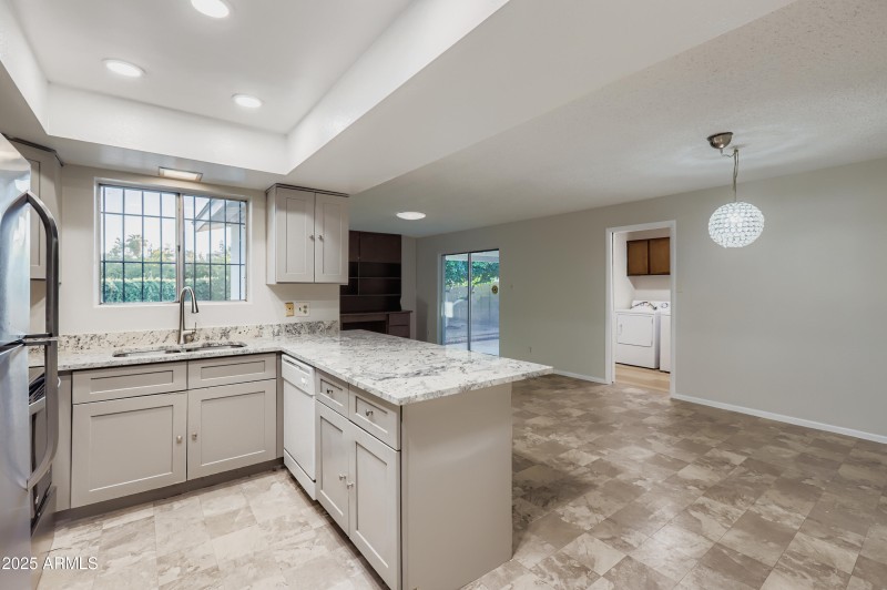 3741 W Davidson Lane - Print Quality - 0