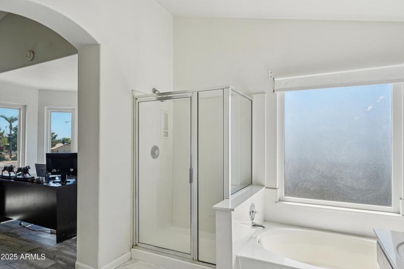 34-print-E Baylor Ct-S0410-032