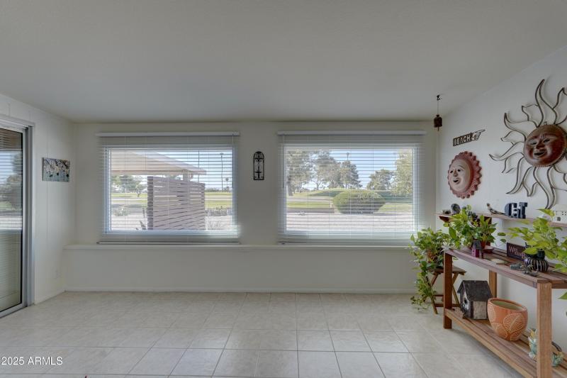 AOTucker-2510050945_A730081_2_3_4_5Inter