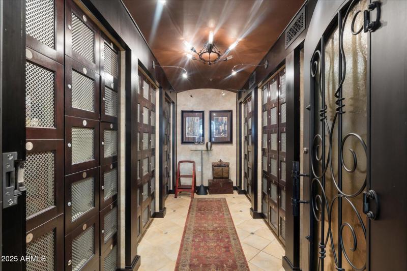 Wine Room (Amenities)