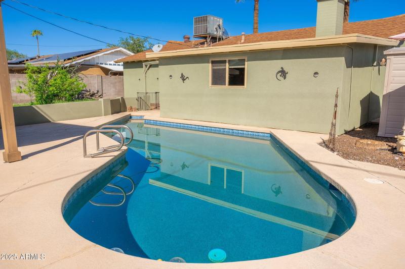 3215 W Sharon Ave - 36